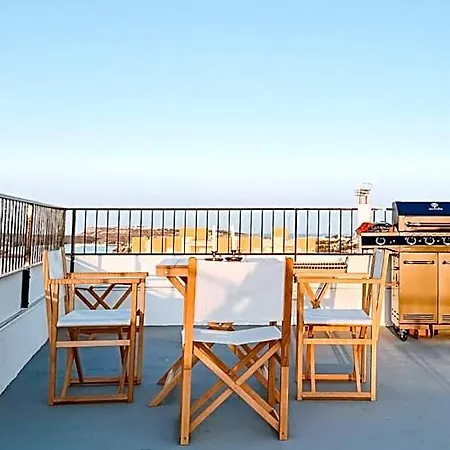 Sa Roqueta Hostel *